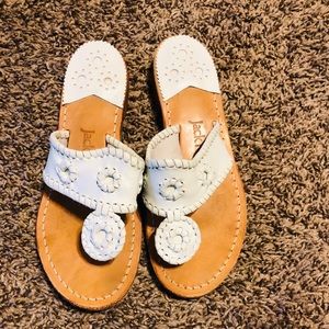 Great condition Jack Rogers!